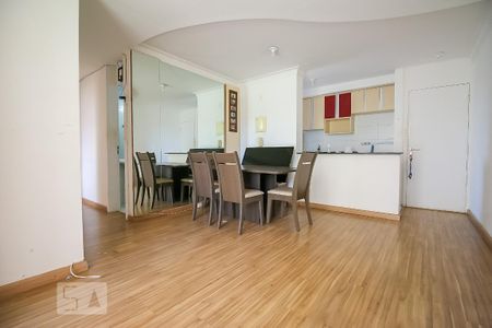 Sala de apartamento à venda com 3 quartos, 74m² em Jardim Prudência, São Paulo