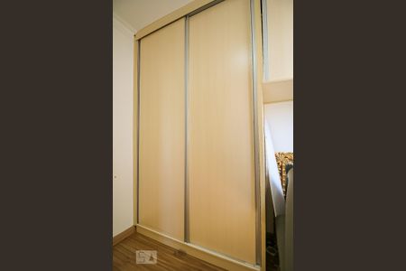 Quarto 1 - Armários de apartamento à venda com 3 quartos, 74m² em Jardim Prudência, São Paulo