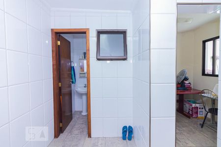 Casa à venda com 350m², 3 quartos e 1 vagaÁrea de Serviço