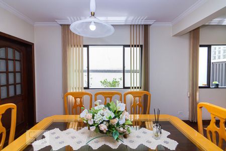 Sala de casa à venda com 3 quartos, 350m² em Vila Ipojuca, São Paulo