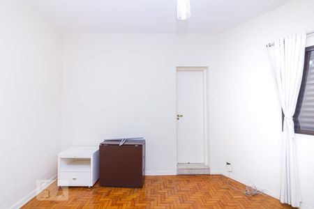 Casa à venda com 350m², 3 quartos e 1 vagaSuíte 2