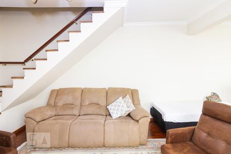 Sala de casa à venda com 3 quartos, 350m² em Vila Ipojuca, São Paulo