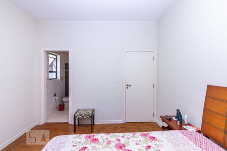 Casa à venda com 350m², 3 quartos e 1 vagaSuíte 1