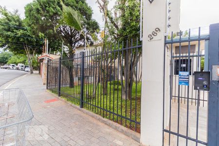 Apartamento para alugar com 33m², 1 quarto e 1 vagaFachada