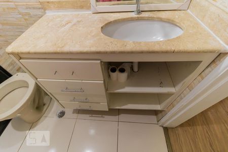 Apartamento para alugar com 33m², 1 quarto e 1 vaga Apartamento para alugar com 33m², 1 quarto e 1 vagaDetalhe banheiro