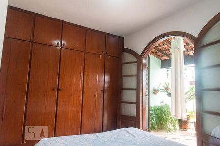 Quarto 1 de casa à venda com 4 quartos, 160m² em Jardim Santa Cruz, São Paulo