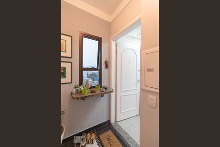 Apartamento para alugar com 136m², 3 quartos e 1 vaga Apartamento para alugar com 136m², 3 quartos e 1 vagaHall de serviço