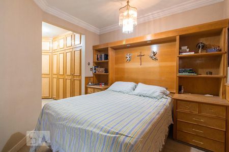 Quarto 1 de apartamento para alugar com 3 quartos, 136m² em Vila Azevedo, São Paulo