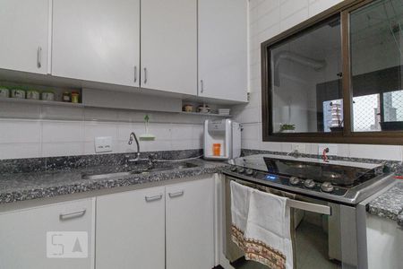 Apartamento para alugar com 136m², 3 quartos e 1 vaga Apartamento para alugar com 136m², 3 quartos e 1 vagaCozinha