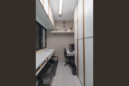 Apartamento para alugar com 136m², 3 quartos e 1 vaga Apartamento para alugar com 136m², 3 quartos e 1 vagaQuarto de serviço