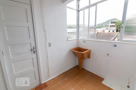 Apartamento para alugar com 140m², 3 quartos e 1 vagaÁrea de Serviço