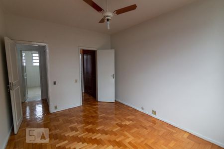 Apartamento para alugar com 140m², 3 quartos e 1 vagaSuíte