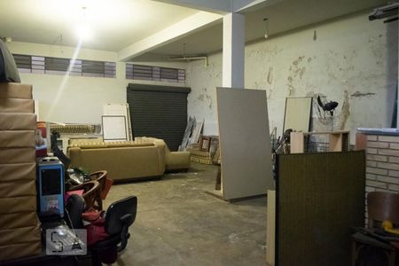 Casa à venda com 434m², 3 quartos e 4 vagas Casa à venda com 434m², 3 quartos e 4 vagasSALÃO TÉRREO