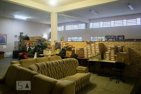 Casa à venda com 434m², 3 quartos e 4 vagas Casa à venda com 434m², 3 quartos e 4 vagasSALÃO TÉRREO