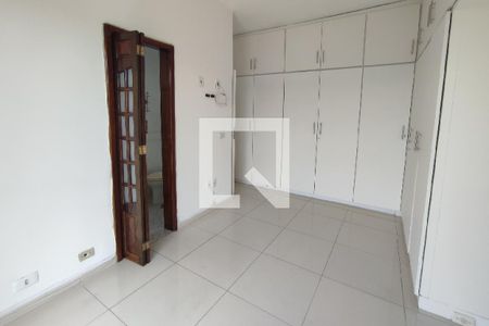 Apartamento à venda com 198m², 3 quartos e 2 vagasSuite 1