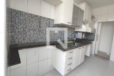 Apartamento à venda com 198m², 3 quartos e 2 vagasCozinha