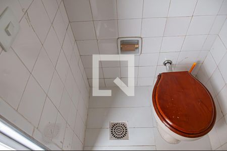 Apartamento à venda com 198m², 3 quartos e 2 vagasBanheiro de Serviço