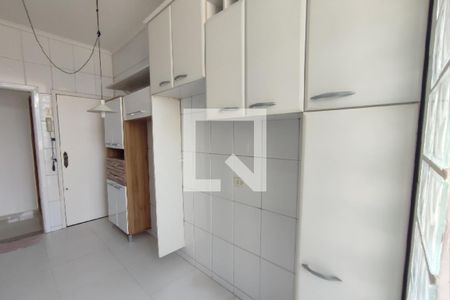 Apartamento à venda com 198m², 3 quartos e 2 vagasCozinha