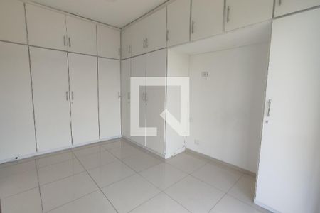 Apartamento à venda com 198m², 3 quartos e 2 vagasSuite 1