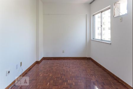 Apartamento à venda com 120m², 3 quartos e 1 vaga Apartamento à venda com 120m², 3 quartos e 1 vagaSuíte