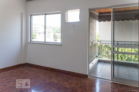 Suíte  de apartamento para alugar com 3 quartos, 120m² em Grajau, Rio de Janeiro