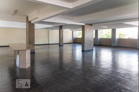 Apartamento à venda com 120m², 3 quartos e 1 vaga Apartamento à venda com 120m², 3 quartos e 1 vagaÁrea comum - Salão de festas