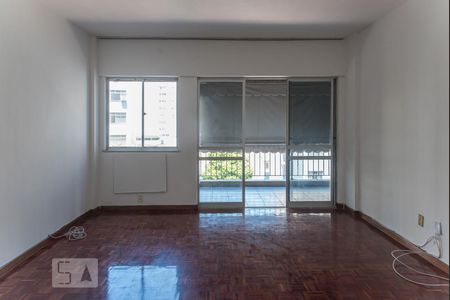 Sala  de apartamento para alugar com 3 quartos, 120m² em Grajau, Rio de Janeiro