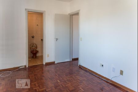 Suíte  de apartamento para alugar com 3 quartos, 120m² em Grajau, Rio de Janeiro