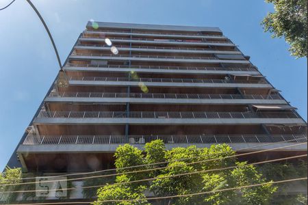 Apartamento à venda com 120m², 3 quartos e 1 vaga Apartamento à venda com 120m², 3 quartos e 1 vagaFachada