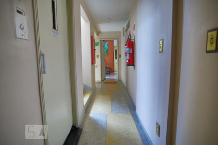 Apartamento para alugar com 70m², 2 quartos e 1 vagaCorredor do apartamento