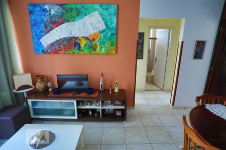 Apartamento para alugar com 70m², 2 quartos e 1 vagaDetalhe Sala