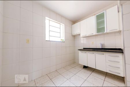 Cozinha de apartamento para alugar com 3 quartos, 78m² em Lourdes, Belo Horizonte