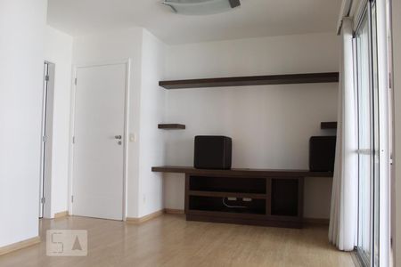 Sala de apartamento para alugar com 3 quartos, 96m² em Vila Gertrudes, São Paulo