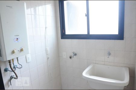 Apartamento para alugar com 72m², 2 quartos e 2 vagasArea de serviço