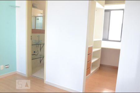 Apartamento para alugar com 72m², 2 quartos e 2 vagasSuites