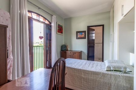 Casa à venda com 190m², 3 quartos e 3 vagasSuíte 3