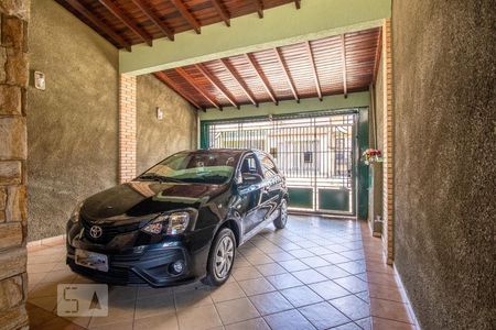 Casa à venda com 190m², 3 quartos e 3 vagasGaragem
