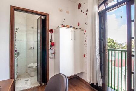 Casa à venda com 190m², 3 quartos e 3 vagasSuíte 2