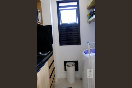 Apartamento à venda com 40m², 1 quarto e 1 vagaCozinha e área de serviço