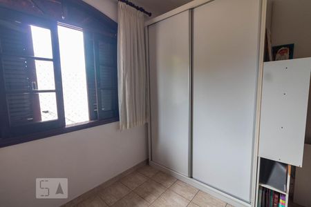 Casa à venda com 354m², 4 quartos e 6 vagasQuarto 3