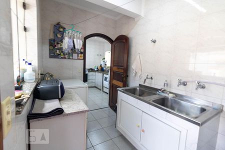 Casa à venda com 354m², 4 quartos e 6 vagasÁrea de Serviço
