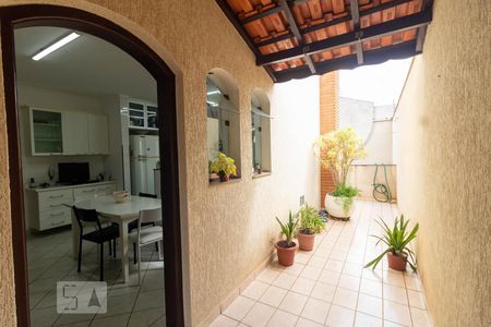 Casa à venda com 354m², 4 quartos e 6 vagasÁrea Externa