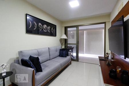 Sala de apartamento para alugar com 3 quartos, 5270m² em Recreio dos Bandeirantes, Rio de Janeiro