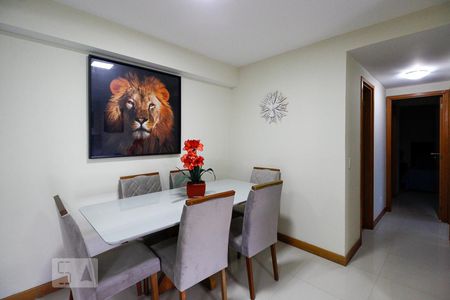 Sala de apartamento para alugar com 3 quartos, 5270m² em Recreio dos Bandeirantes, Rio de Janeiro