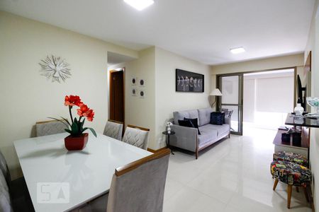 Sala de apartamento para alugar com 3 quartos, 5270m² em Recreio dos Bandeirantes, Rio de Janeiro