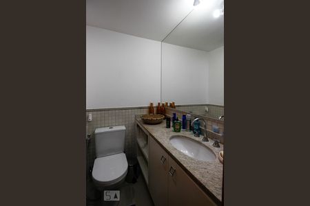 Apartamento para alugar com 5270m², 3 quartos e 1 vagaBanheiro da Suíte