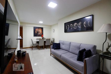 Sala de apartamento para alugar com 3 quartos, 5270m² em Recreio dos Bandeirantes, Rio de Janeiro
