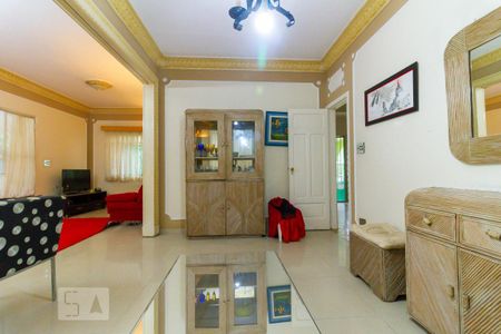 Casa à venda com 500m², 5 quartos e 5 vagasSala