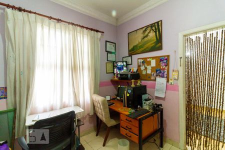 Casa à venda com 500m², 5 quartos e 5 vagasEscritório