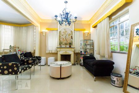 Sala de casa à venda com 5 quartos, 500m² em Vila Mariana, São Paulo